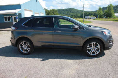 2017 Ford Edge, $16499. Photo 5