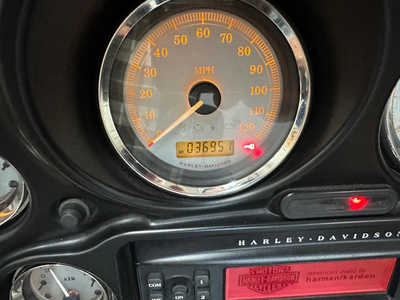 2012 Harley-davidson Street Glide, $8999. Photo 6