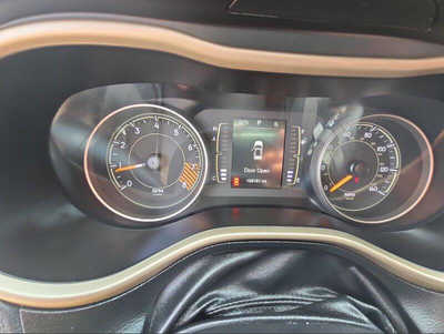 2015 Jeep Cherokee, $8499. Photo 6