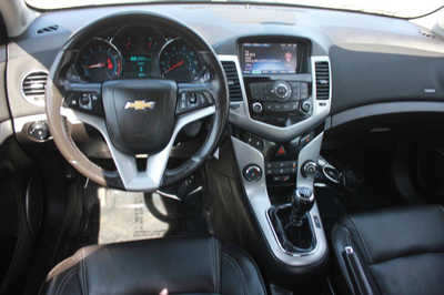 2013 Chevrolet Cruze, $6499. Photo 10