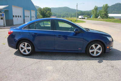 2013 Chevrolet Cruze, $6499. Photo 5