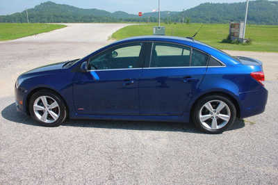 2013 Chevrolet Cruze, $6499. Photo 9