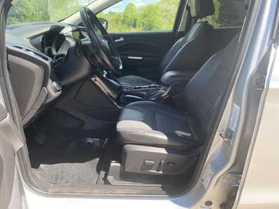 2013 Ford Escape, $7999. Photo 9
