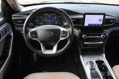 2021 Ford Explorer, $24499. Photo 10