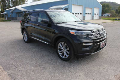 2021 Ford Explorer, $24499. Photo 4