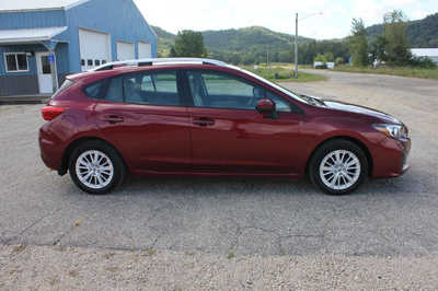 2017 Subaru Impreza, $9999. Photo 5