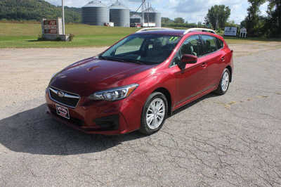 2017 Subaru Impreza, $9999. Photo 1