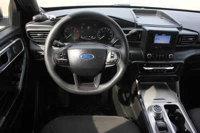 2020 Ford Explorer, $12499. Photo 10