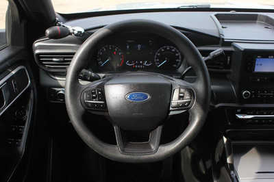 2020 Ford Explorer, $12499. Photo 11
