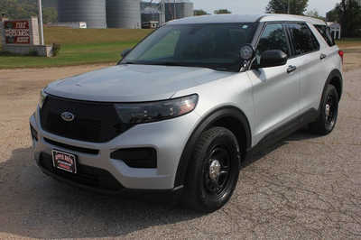 2020 Ford Explorer, $12499. Photo 2