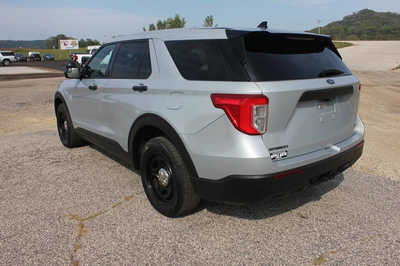 2020 Ford Explorer, $12499. Photo 8