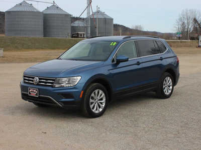 2019 Volkswagen Tiguan, $14499. Photo 1