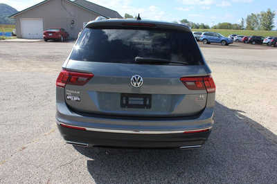 2018 Volkswagen Tiguan, $10999. Photo 7