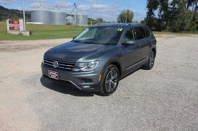 2018 Volkswagen Tiguan, $10999. Photo 1