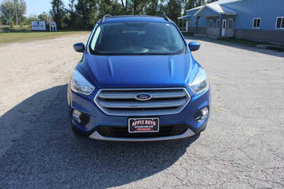 2018 Ford Escape, $7999. Photo 3