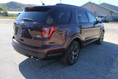 2018 Ford Explorer, $15499. Photo 6
