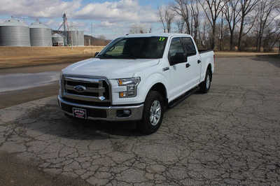 2017 Ford F150 Crew Cab, $22999. Photo 1