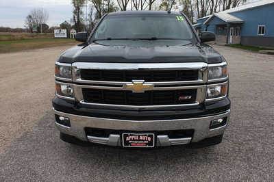 2015 Chevrolet 1500 Crew Cab, $16999. Photo 3