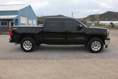 2015 Chevrolet 1500 Crew Cab, $16999. Photo 5