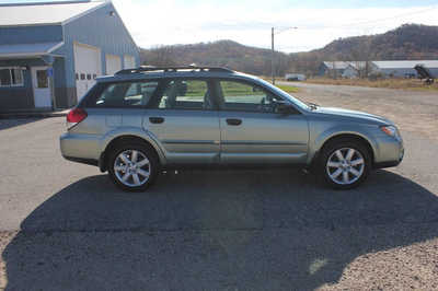 2009 Subaru Outback, $6999. Photo 5
