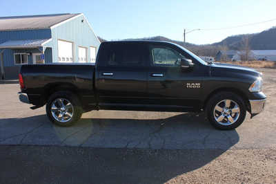 2018 RAM 1500 Ext Cab, $19999. Photo 5