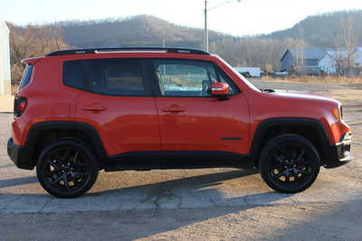 2018 Jeep Renegade, $14999. Photo 5