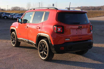 2018 Jeep Renegade, $14999. Photo 8
