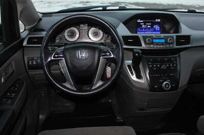 2012 Honda Odyssey, $4999. Photo 10