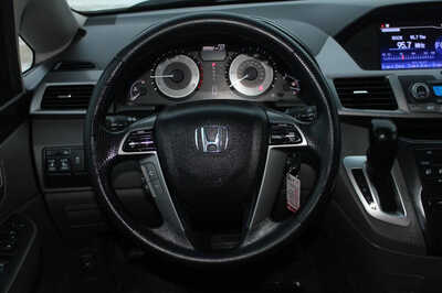 2012 Honda Odyssey, $4999. Photo 11