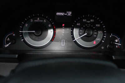 2012 Honda Odyssey, $4999. Photo 12