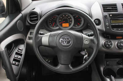 2009 Toyota RAV4, $8999. Photo 11