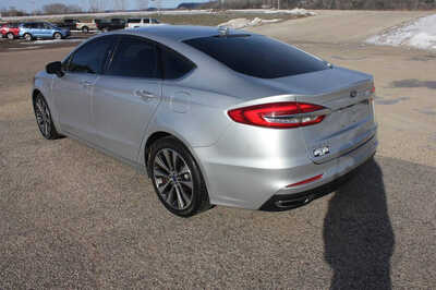 2019 Ford Fusion, $11999. Photo 8