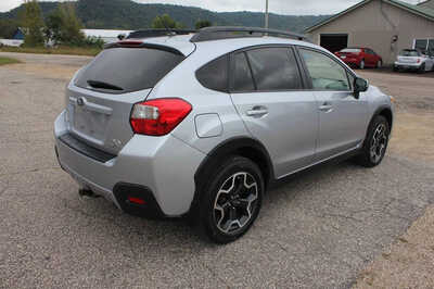 2015 Subaru XV Crosstrek, $12999. Photo 6