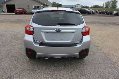 2015 Subaru XV Crosstrek, $12999. Photo 7