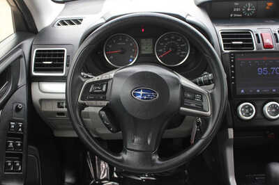 2016 Subaru Forester, $11999. Photo 11