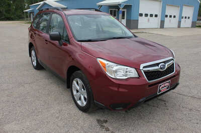 2016 Subaru Forester, $11999. Photo 4