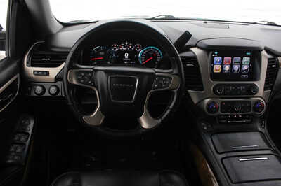 2017 GMC Yukon, $21999. Photo 10