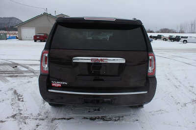 2017 GMC Yukon, $21999. Photo 7