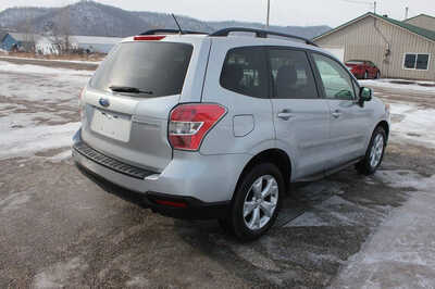 2014 Subaru Forester, $8999. Photo 6