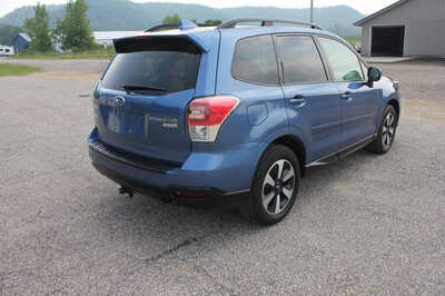 2017 Subaru Forester, $12499. Photo 6