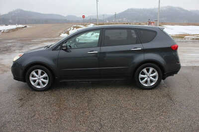 2007 Subaru B9 Tribeca, $3999. Photo 9