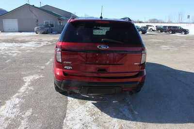 2015 Ford Explorer, $7999. Photo 7