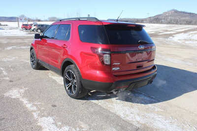 2015 Ford Explorer, $7999. Photo 8