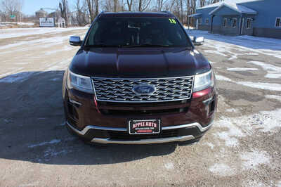 2018 Ford Explorer, $15999. Photo 3