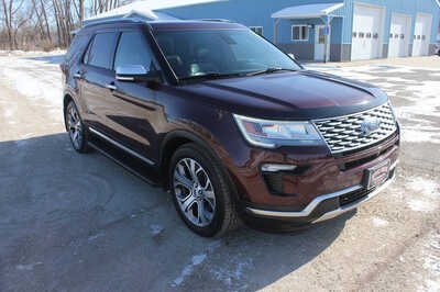 2018 Ford Explorer, $15999. Photo 4
