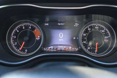 2019 Jeep Cherokee, $17999. Photo 12