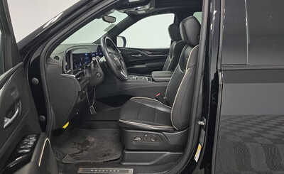 2021 Cadillac Escalade, $44899. Photo 7