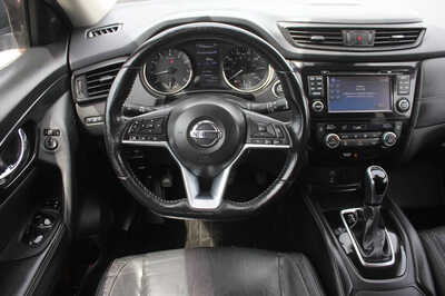 2017 Nissan Rogue, $10499. Photo 10