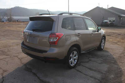2014 Subaru Forester, $7999. Photo 5