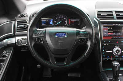 2016 Ford Explorer, $12699. Photo 10